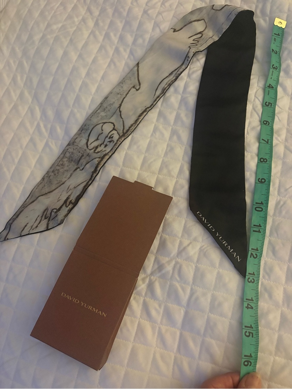 David Yurman Black and Light Gray Silk Twill Men’s Skinny Scarf